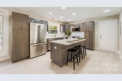 6210 Cora Street, Charlotte, NC 28216 - Photo 8