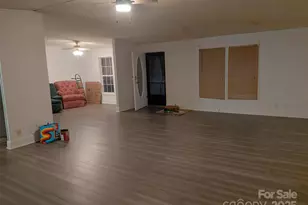 1900 Shady Ln, Newton, NC 28658 - Photo 2