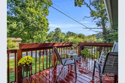 285 Cosmos Drive, Hendersonville, NC 28791 - Photo 10