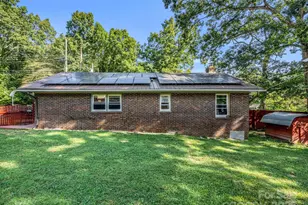 285 Cosmos Dr, Hendersonville, NC 28791 - Photo 4