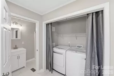 2301 Shamrock Drive, Charlotte, NC 28205 - Photo 14