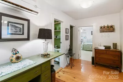 14840 US 25/70 Highway, Marshall, NC 28753 - Photo 20