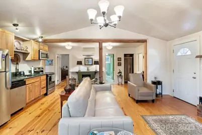 14840 US 25/70 Highway, Marshall, NC 28753 - Photo 16