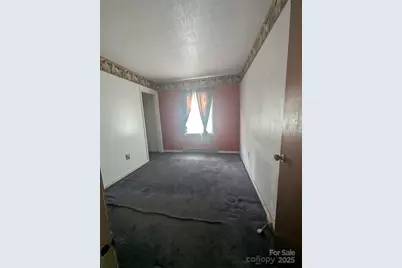 561 Craig Circle, Bennettsville, SC 29512 - Photo 8