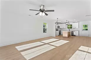 2808 Old Steele Creek Rd, Charlotte, NC 28208 - Photo 4