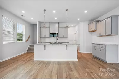 2028 Vinyasa Lane, Charlotte, NC 28215 - Photo 6