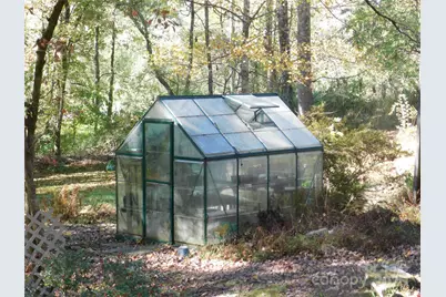 88 E Poplar Drive, Hendersonville, NC 28792 - Photo 18