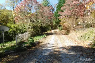88 E Poplar Dr, Hendersonville, NC 28792 - Photo 24