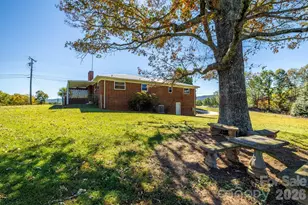 2106 Enon Rd, Morganton, NC 28655 - Photo 26