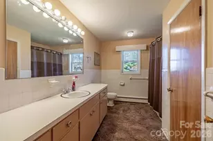 2106 Enon Rd, Morganton, NC 28655 - Photo 20