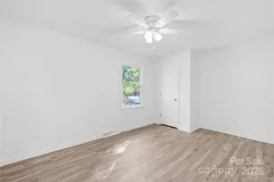 700 Chestnut Ln, Matthews, NC 28104 - Photo 24