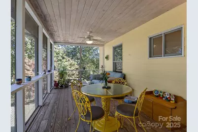 160 Caledonia Road, Landrum, SC 29356 - Photo 32