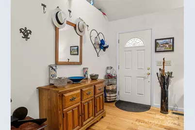 160 Caledonia Road, Landrum, SC 29356 - Photo 8