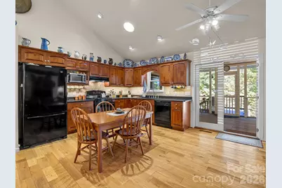 160 Caledonia Road, Landrum, SC 29356 - Photo 12