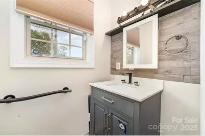 9008 N Lakebrook Road, Charlotte, NC 28214 - Photo 16