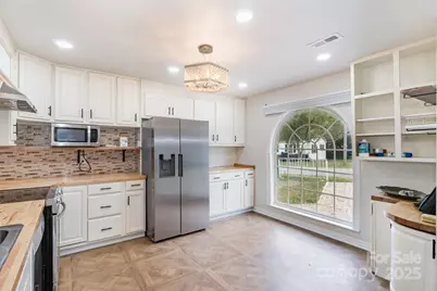 9008 N Lakebrook Road, Charlotte, NC 28214 - Photo 14