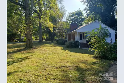 3937 Belcross Drive, Charlotte, NC 28205 - Photo 12