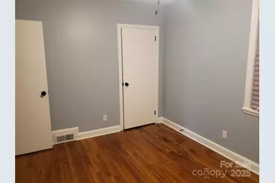 3937 Belcross Drive, Charlotte, NC 28205 - Photo 14