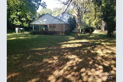 3937 Belcross Drive, Charlotte, NC 28205 - Photo 6