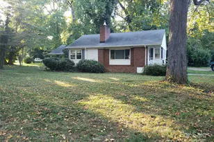 3937 Belcross Dr, Charlotte, NC 28205 - Photo 1