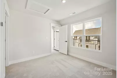 3015 Jolene Court, Charlotte, NC 28206 - Photo 6