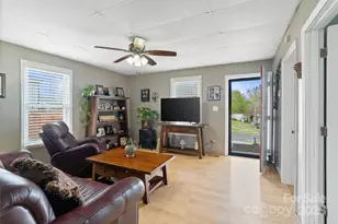 1411 Congress St, Gastonia, NC 28054 - Photo 6