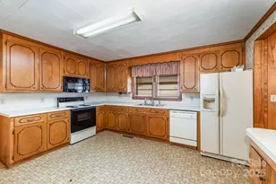 806 Walker St, Kannapolis, NC 28081 - Photo 4