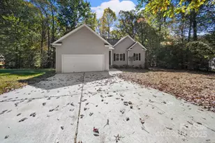 125 Grafton Pl, Troutman, NC 28166 - Photo 1