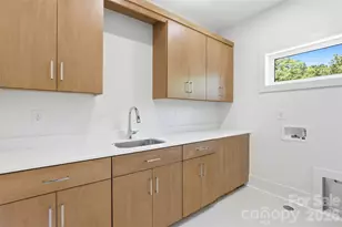 2649 Laburnum Ave, Charlotte, NC 28205 - Photo 30