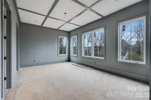 2649 Laburnum Ave, Charlotte, NC 28205 - Photo 6