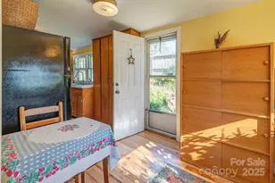 32 Merion Dr, Asheville, NC 28806 - Photo 8