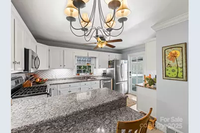 9 Hilltop Road, Asheville, NC 28803 - Photo 10