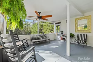 9 Hilltop Rd, Asheville, NC 28803 - Photo 24