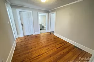 602 E Ryder Ave, Landis, NC 28088 - Photo 4