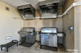 4625 Piedmont Row Dr E, Charlotte, NC 28210 - Photo 14