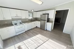 406 W Mill St, Landis, NC 28088 - Photo 14