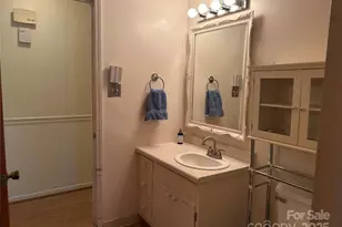 707 Sandalwood Ln, Kings Mountain, NC 28086 - Photo 20