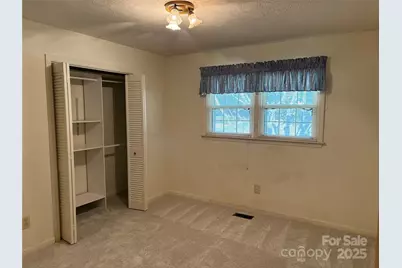 707 Sandalwood Lane, Kings Mountain, NC 28086 - Photo 22