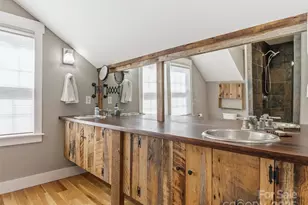 140 Lakeview Ave, Brevard, NC 28712 - Photo 28