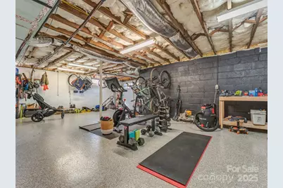 140 Lakeview Avenue, Brevard, NC 28712 - Photo 32