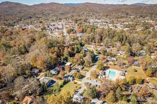 140 Lakeview Ave, Brevard, NC 28712 - Photo 36