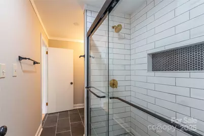 8000 Chapman Street, Charlotte, NC 28216 - Photo 22