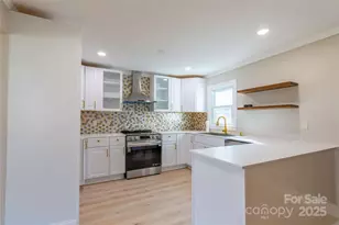 8000 Chapman St, Charlotte, NC 28216 - Photo 16