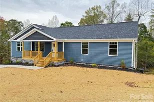 1205 Summerhill Street SW, Lenoir, NC 28645 - Photo 2