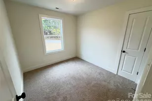 1205 Summerhill Street SW, Lenoir, NC 28645 - Photo 16