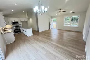 1205 Summerhill Street SW, Lenoir, NC 28645 - Photo 6