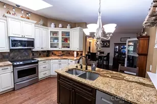 1264 Lilly Dr, Clover, SC 29710 - Photo 6