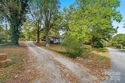 119 Sunset Drive, Taylorsville, NC 28681 - Photo 8