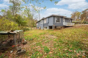 226 Mount Allen Heights, Black Mountain, NC 28711 - Photo 4