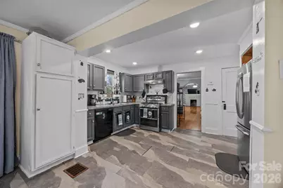 151 E Corriher Avenue, Salisbury, NC 28144 - Photo 24